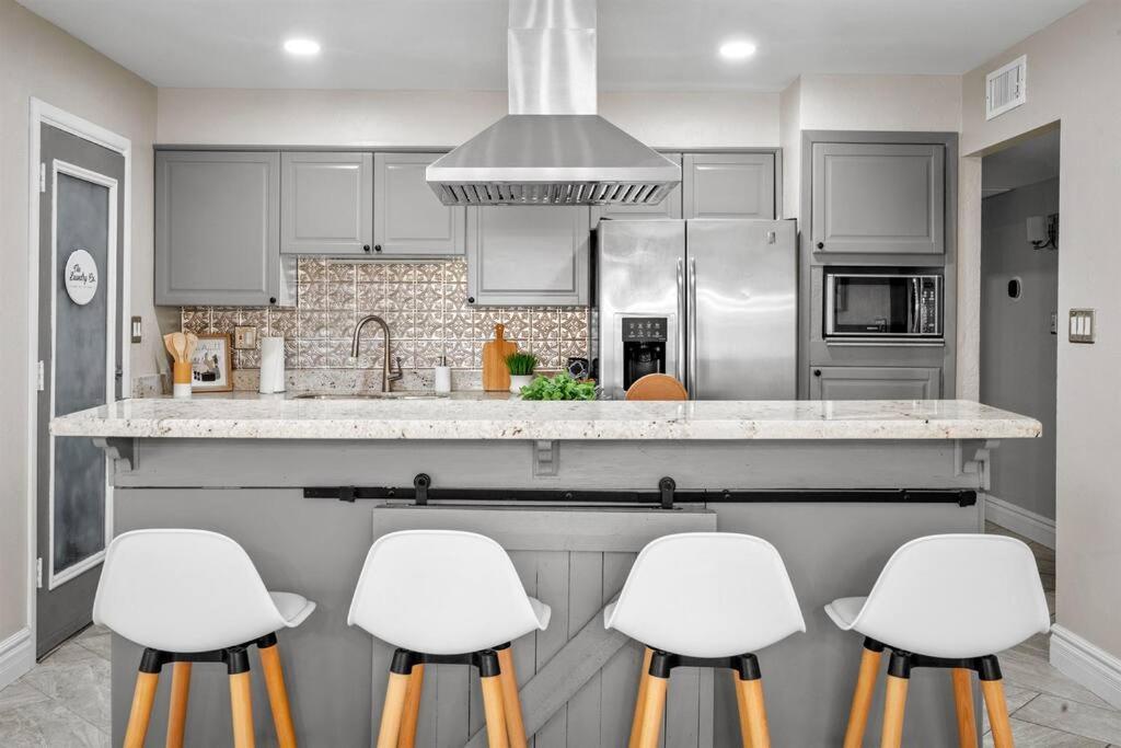 Modern Tempe Home With Heated Pool, Asu Luaran gambar