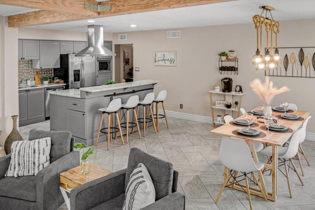 Modern Tempe Home With Heated Pool, Asu Luaran gambar